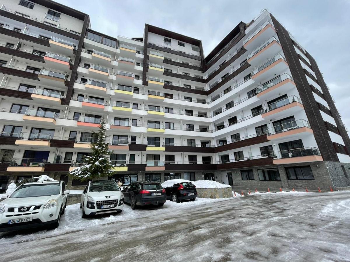 Romantic Jacuzzi Chic Apartment Sinaia Luaran gambar
