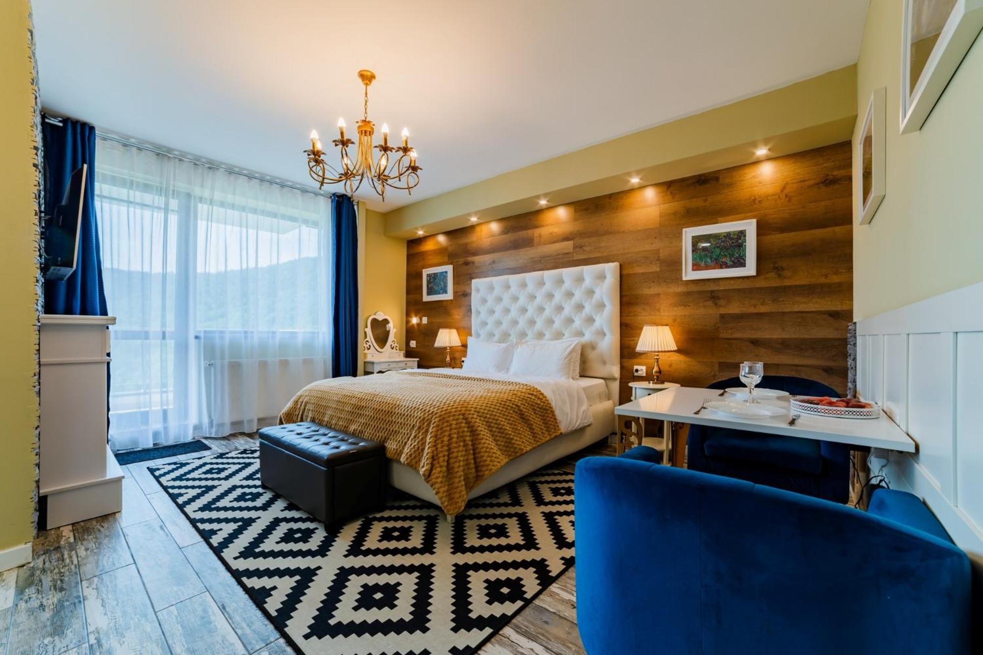 Romantic Jacuzzi Chic Apartment Sinaia Luaran gambar