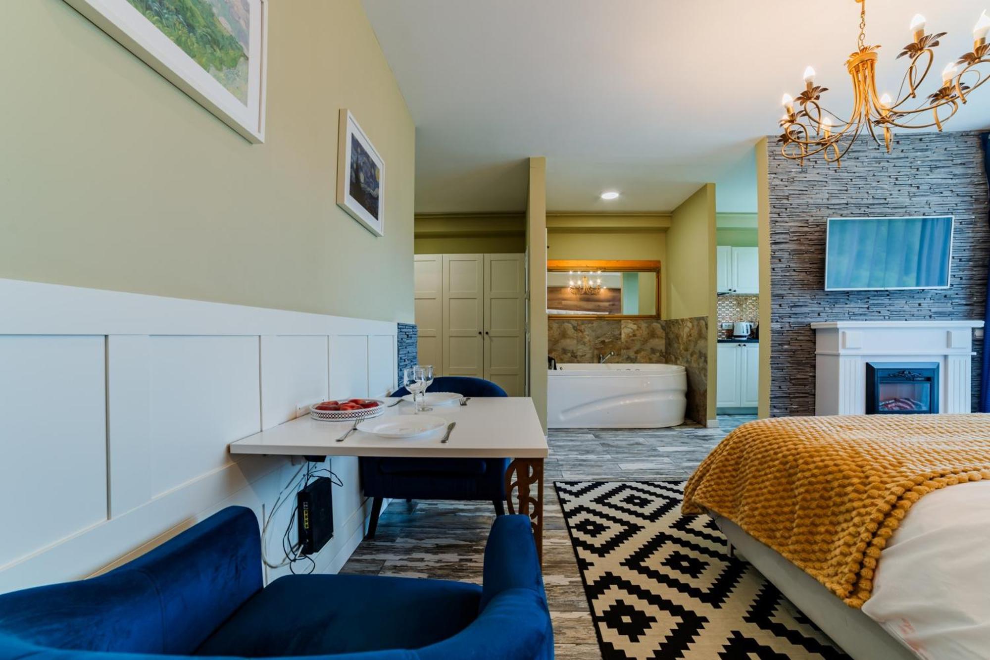 Romantic Jacuzzi Chic Apartment Sinaia Luaran gambar